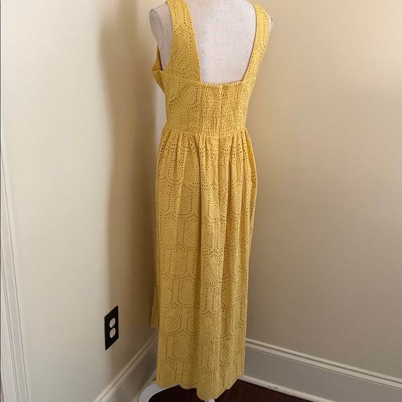 ADELYN RAE Elegant Yellow Lace Midi Dress - Picture 8 of 13